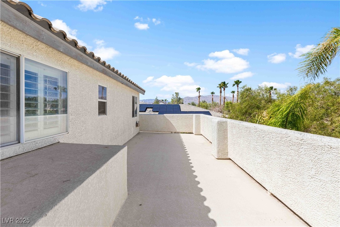 6204 Muirlands Court