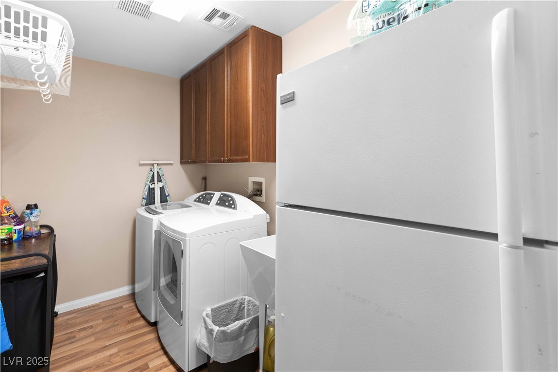 6204 Muirlands Court