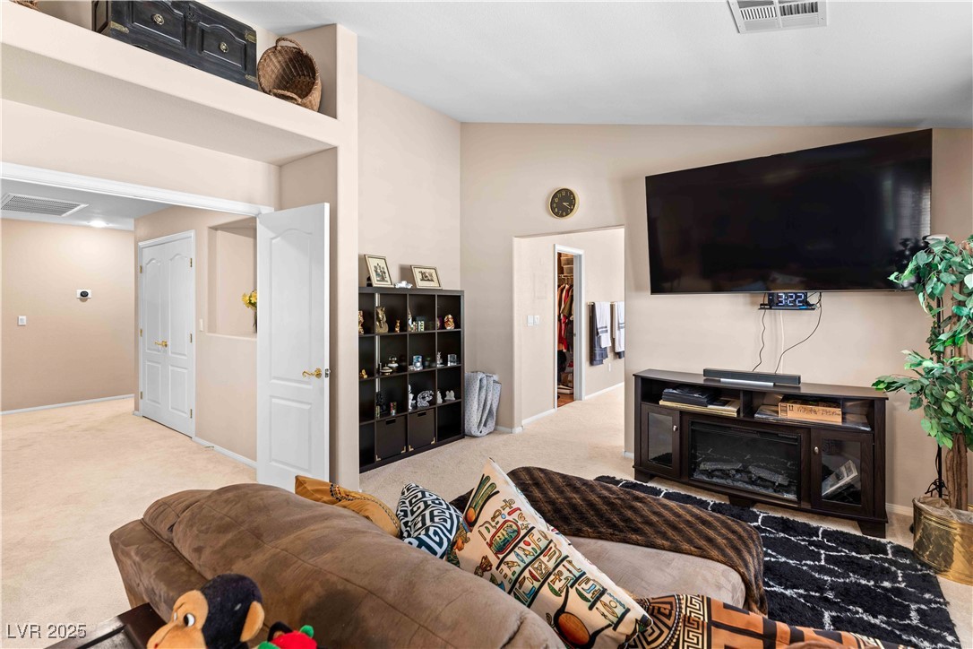 6204 Muirlands Court