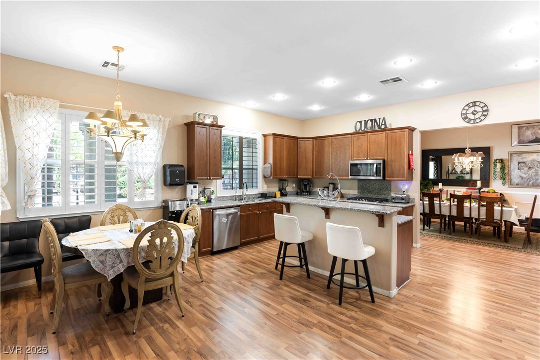 6204 Muirlands Court