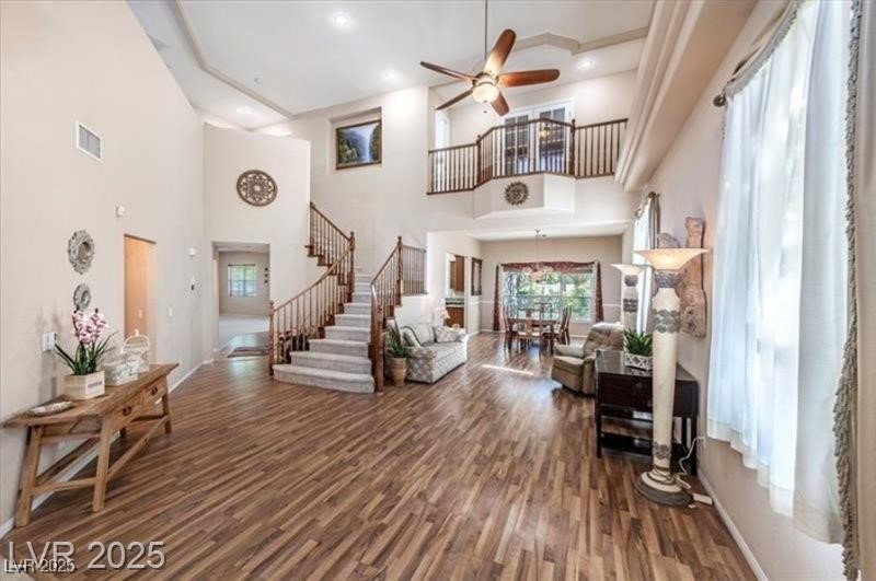 6204 Muirlands Court