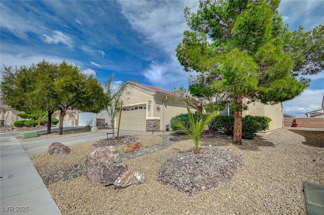 7460 Chaffinch Street