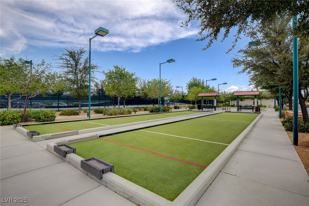 7460 Chaffinch Street