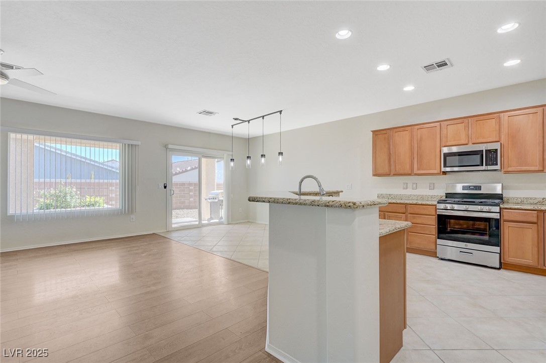 7460 Chaffinch Street