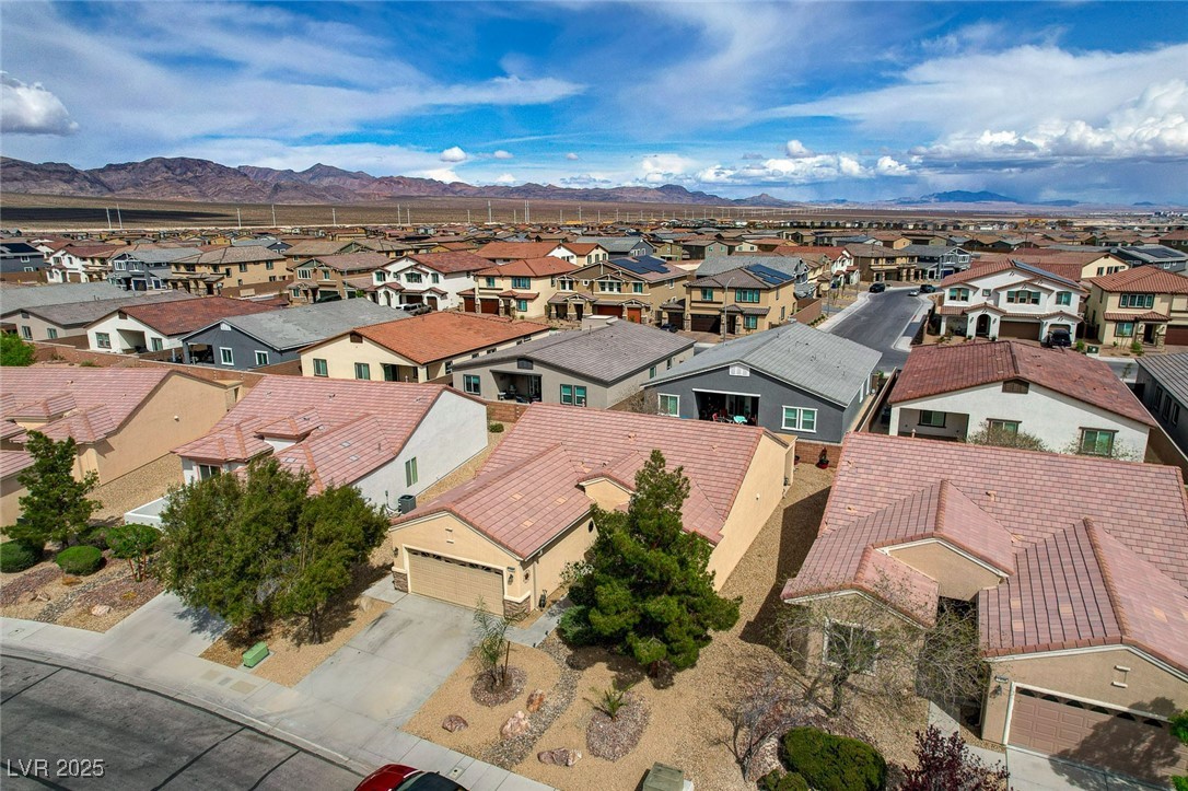 7460 Chaffinch Street