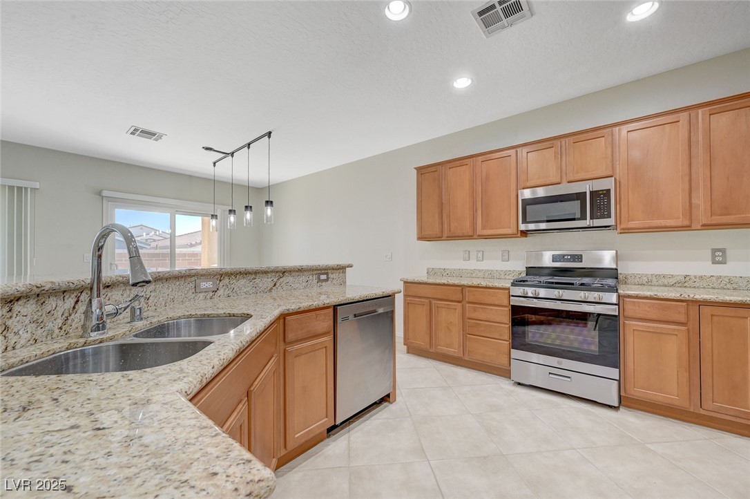 7460 Chaffinch Street