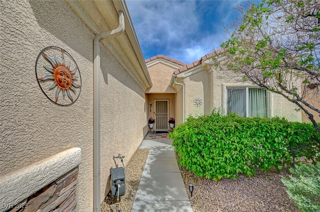 7460 Chaffinch Street