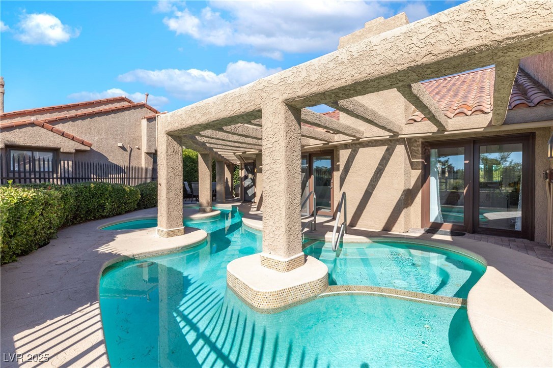 7283 Mission Hills Drive