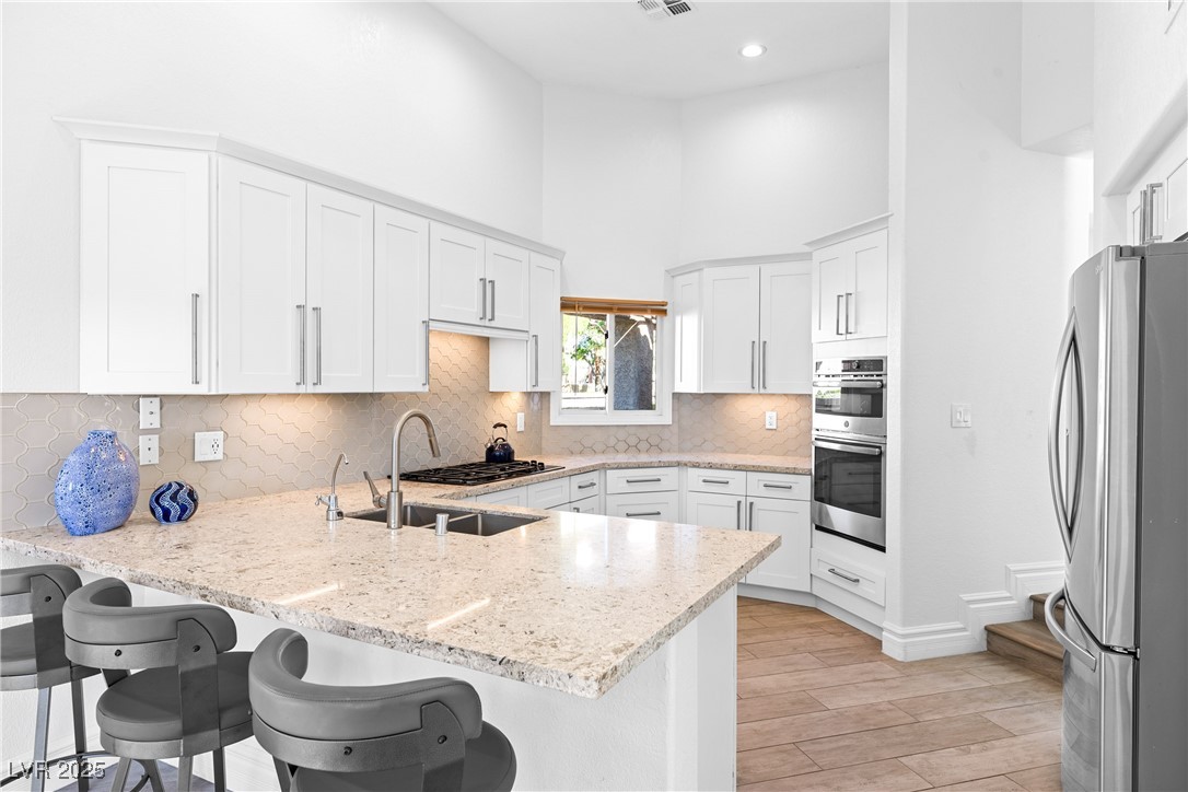 7283 Mission Hills Drive