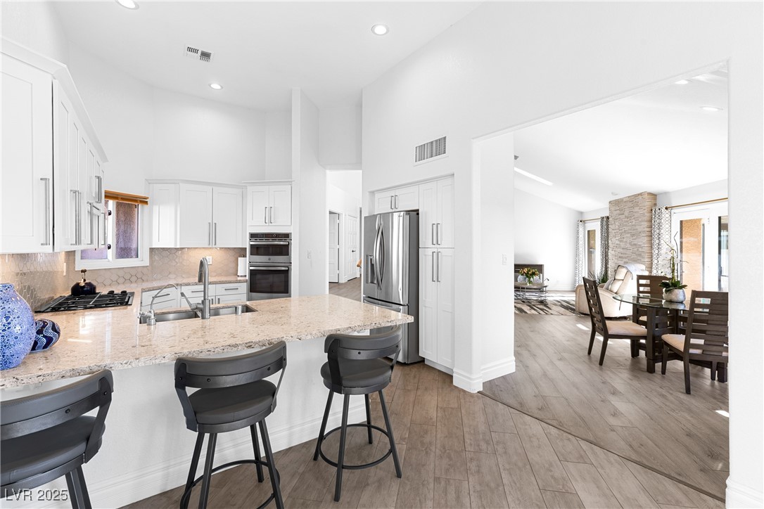 7283 Mission Hills Drive