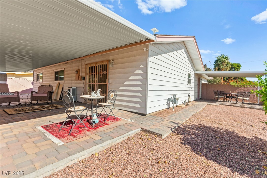 2369 Citroen Street