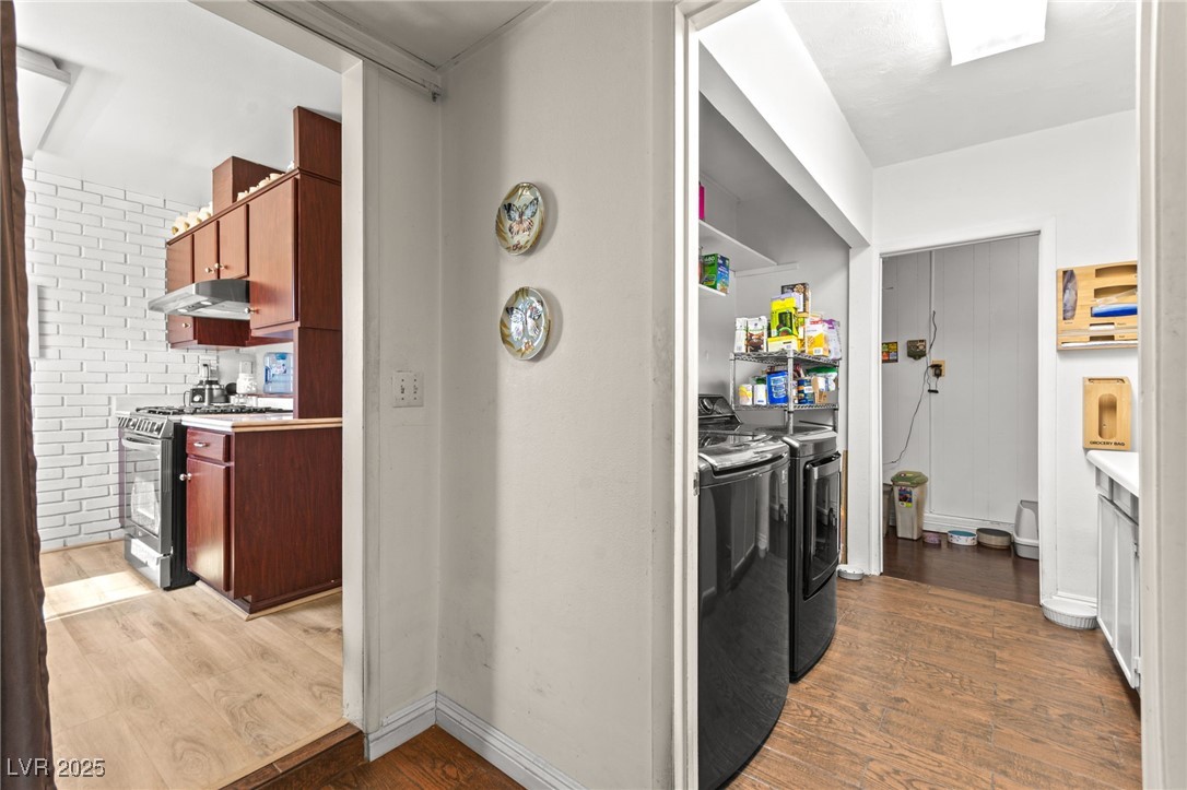 2369 Citroen Street