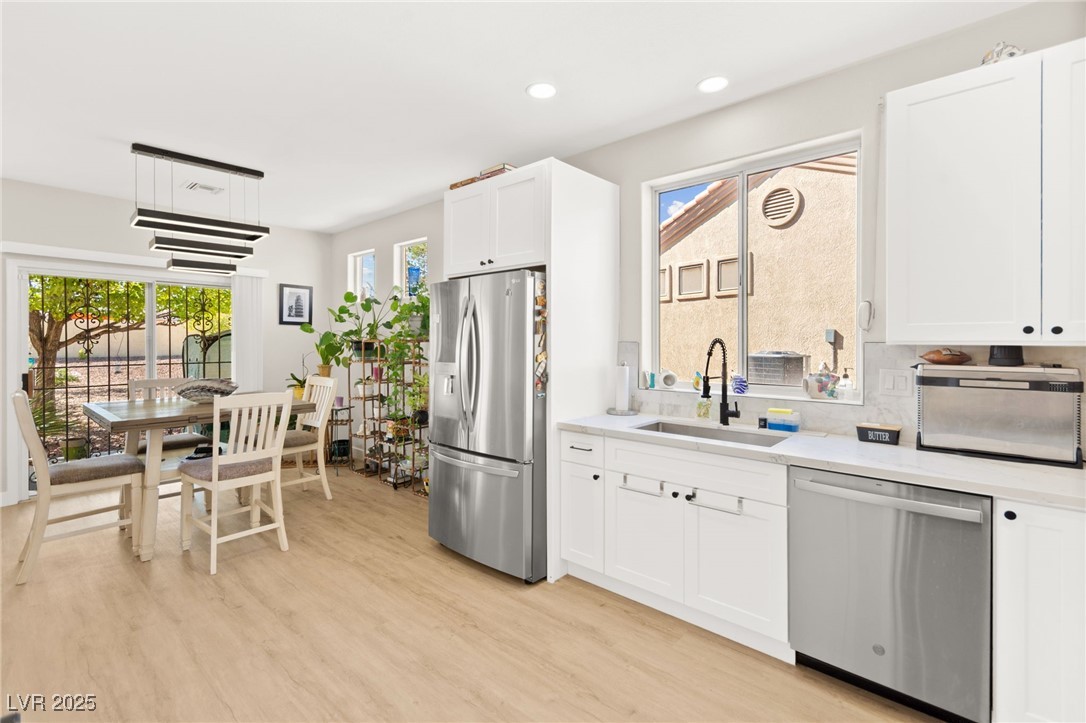 11025 Mission Lakes Avenue