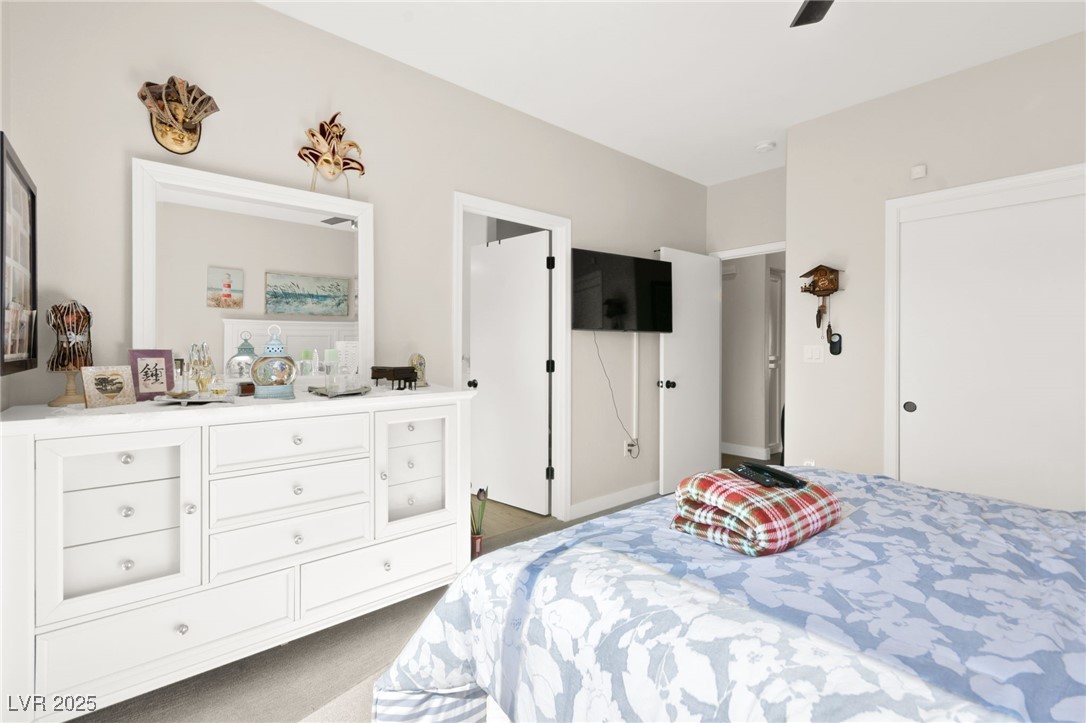 11025 Mission Lakes Avenue