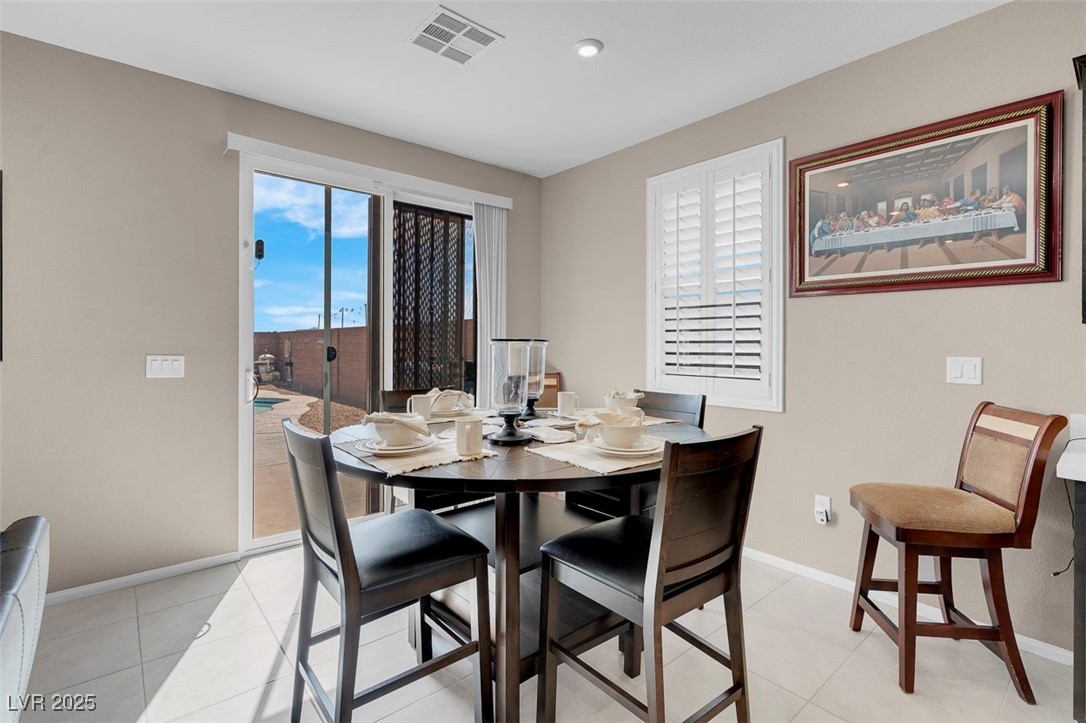 3556 Valley Lily Street