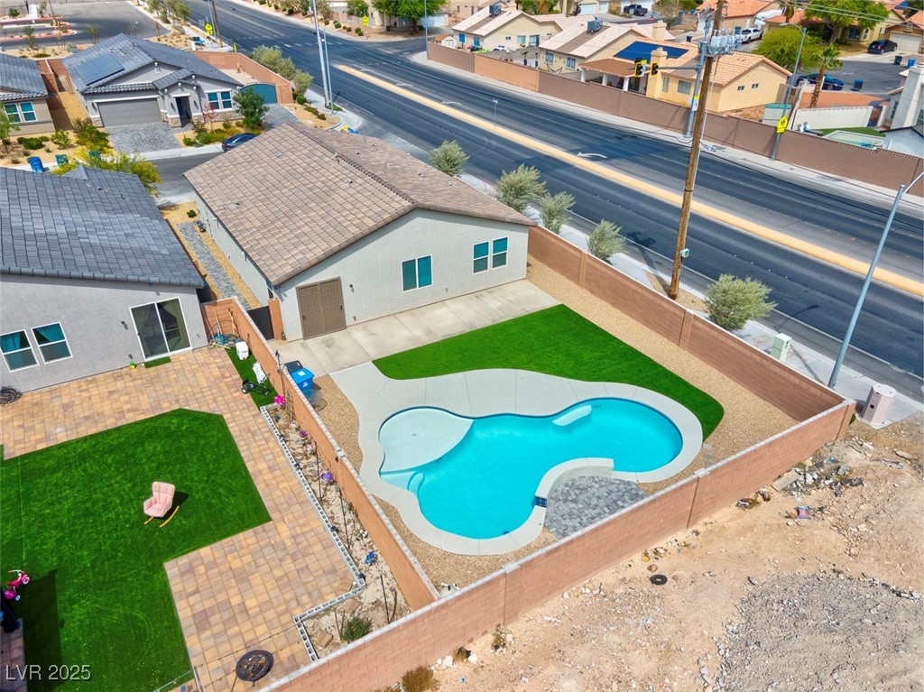 3556 Valley Lily Street