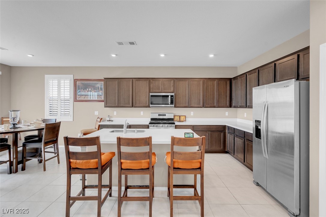 3556 Valley Lily Street