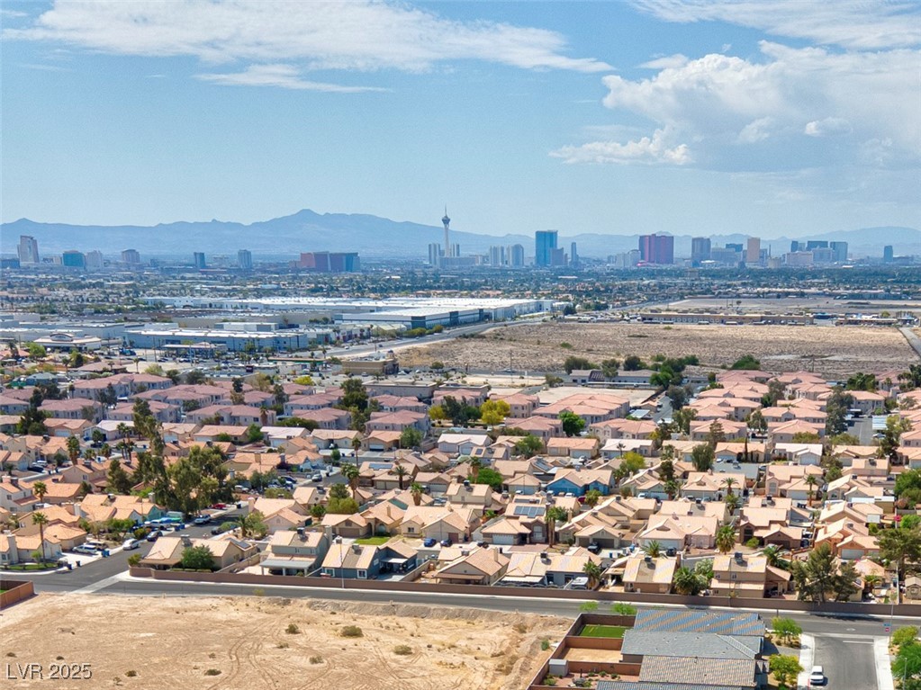 3556 Valley Lily Street