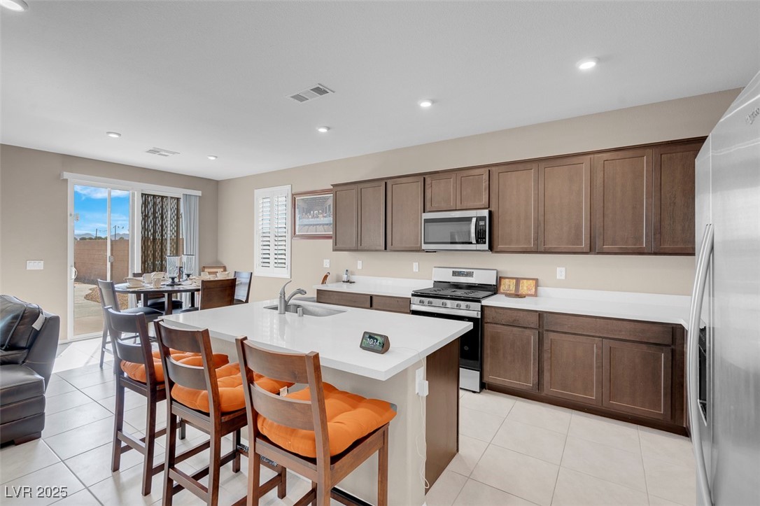 3556 Valley Lily Street