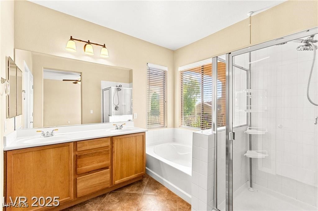 11925 Luna Del Mar Lane