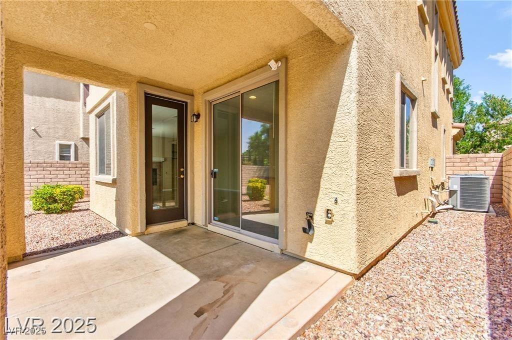 11925 Luna Del Mar Lane