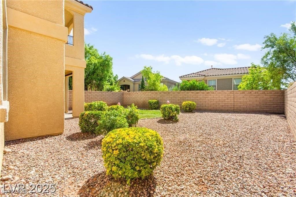 11925 Luna Del Mar Lane