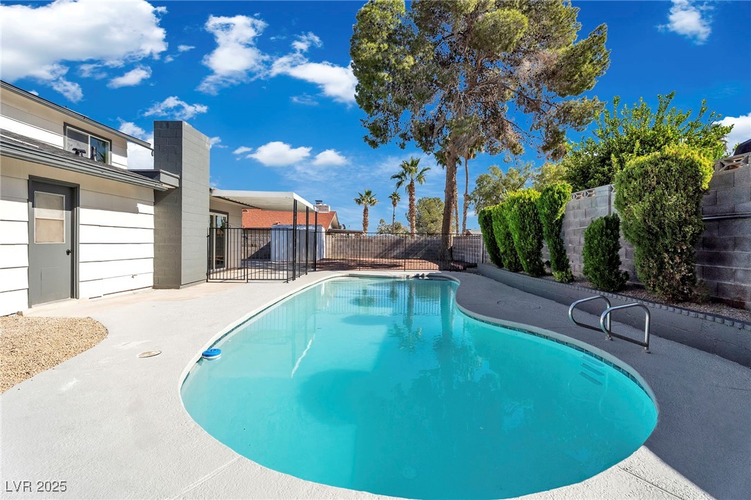 4311 El Campana Way