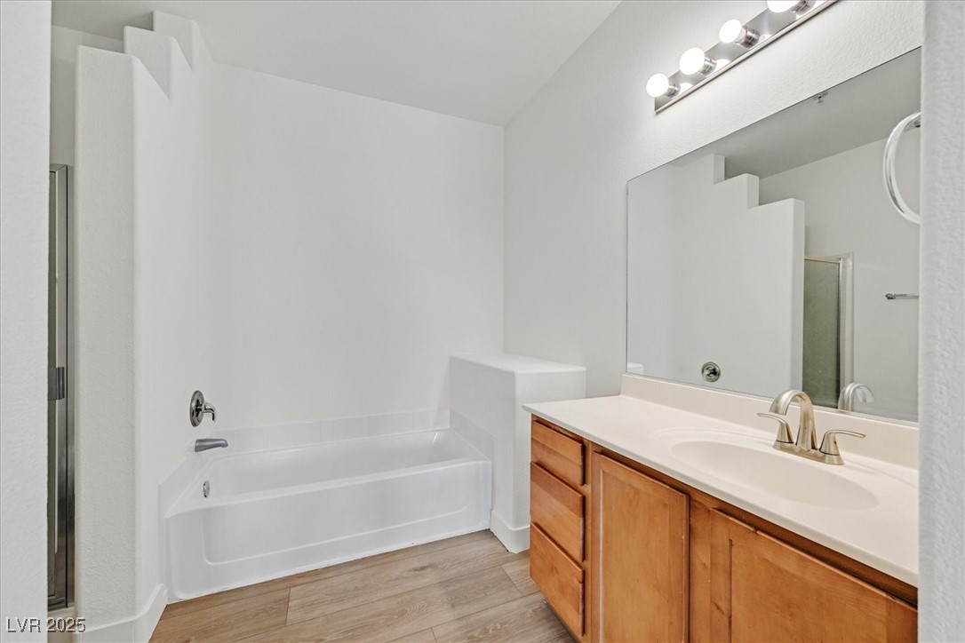 2291 West Horizon Ridge Parkway 1206