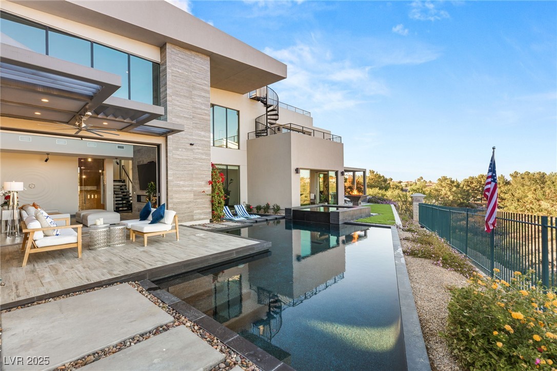 2878 Quartz Canyon Drive