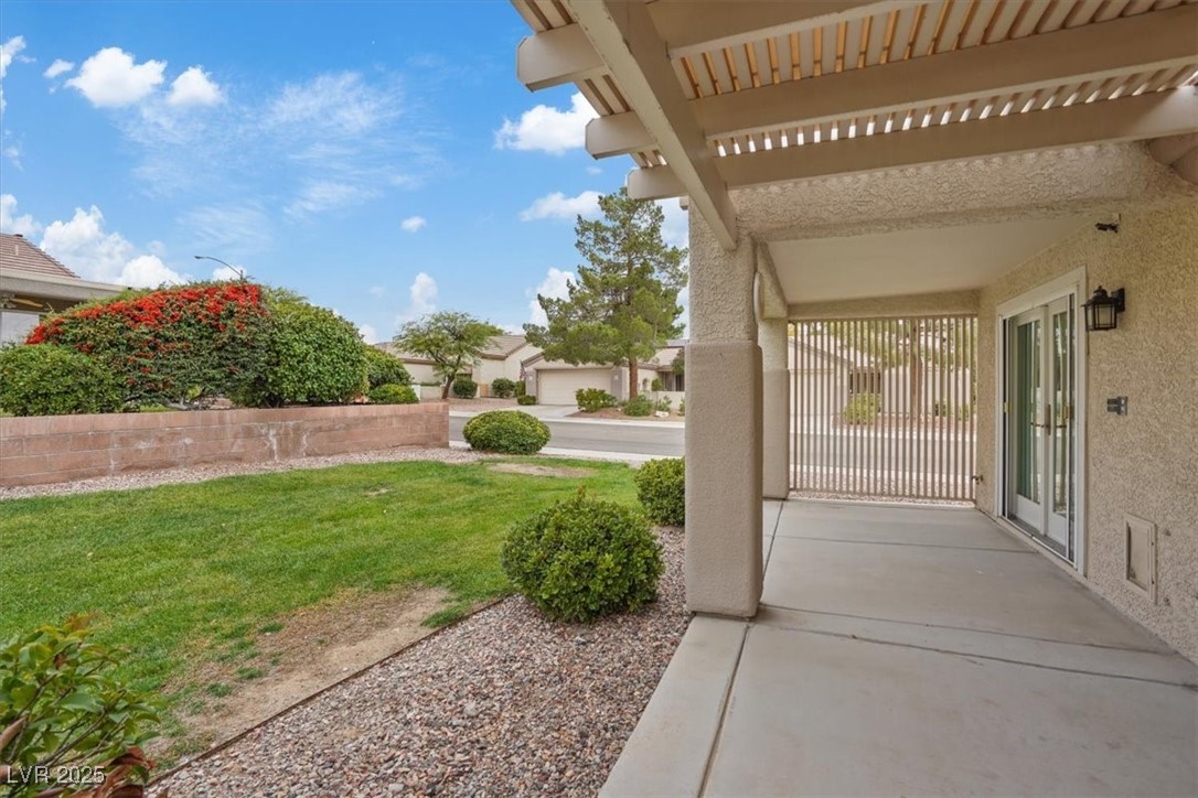 467 Dart Brook Place