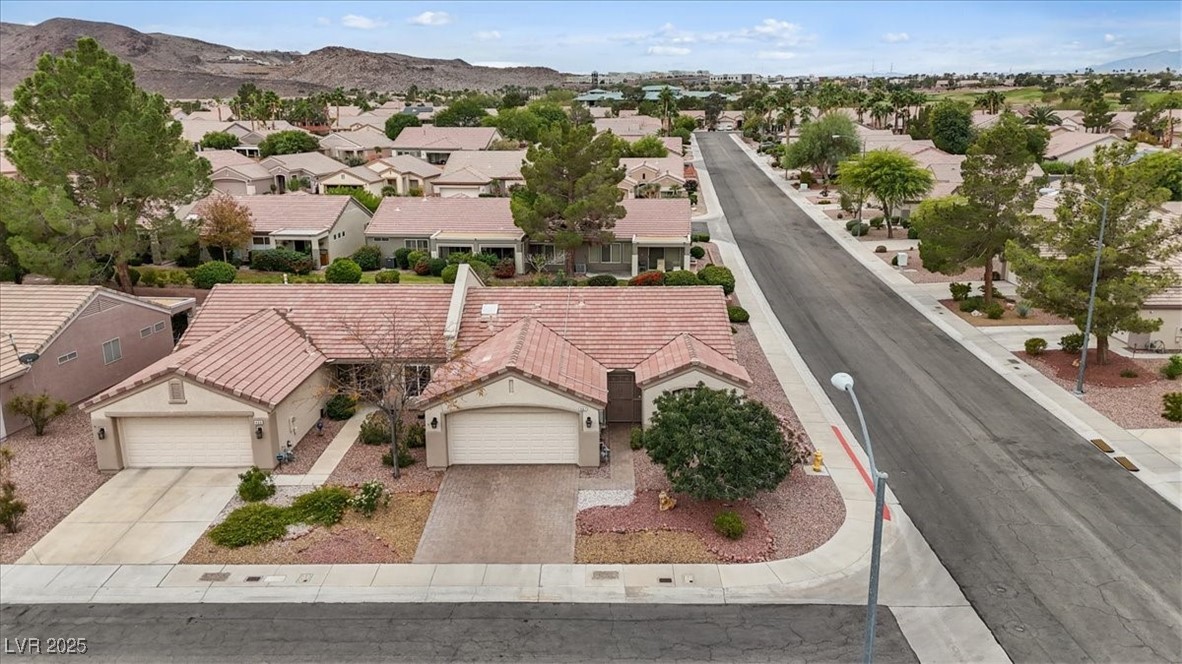 467 Dart Brook Place