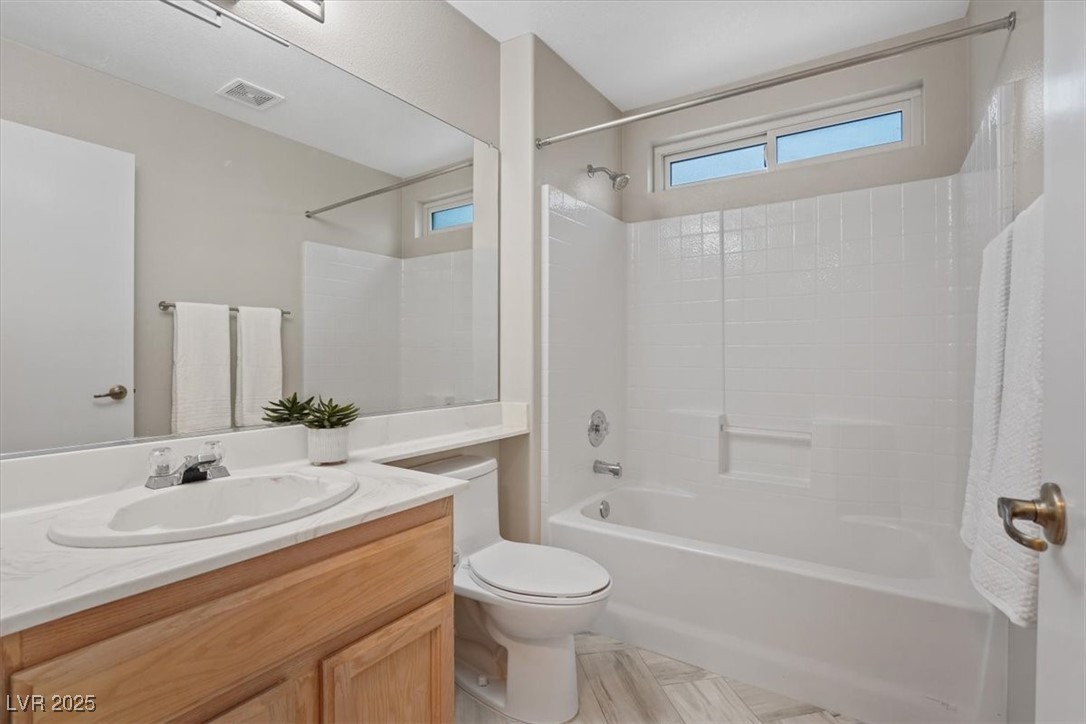 467 Dart Brook Place