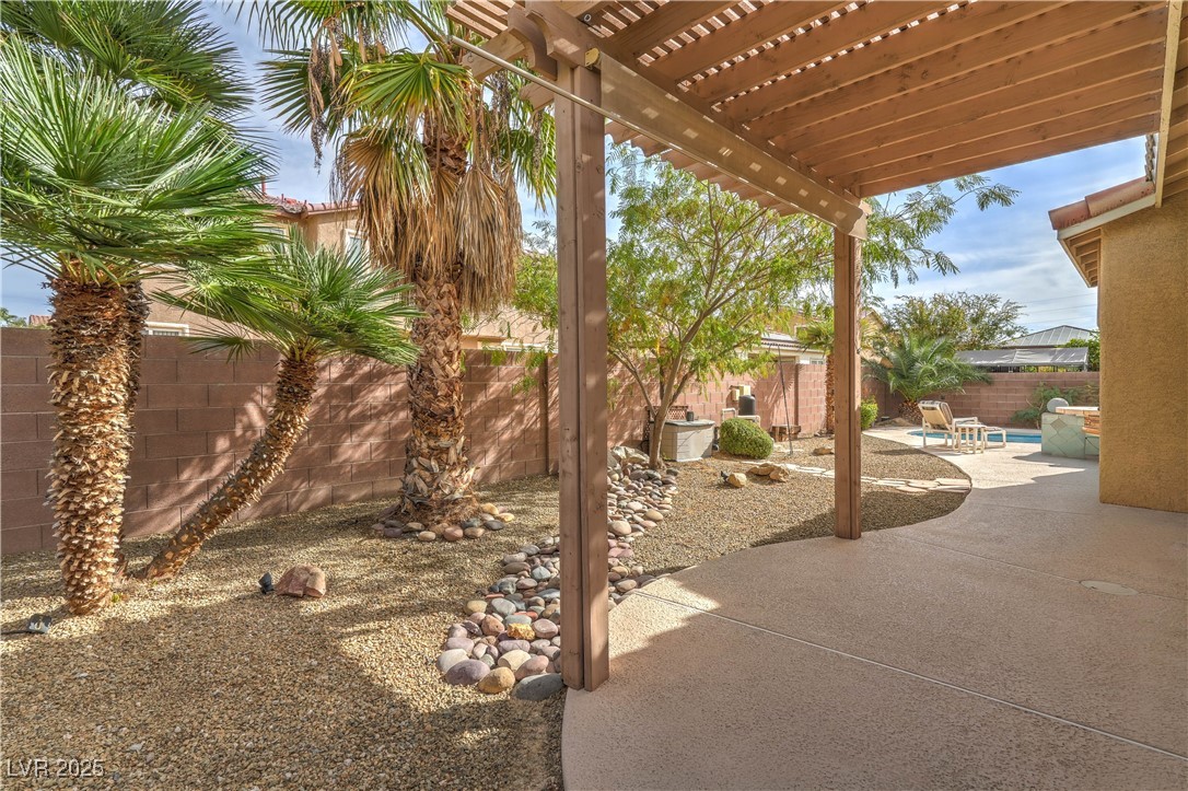 6504 Gilded Flicker Street