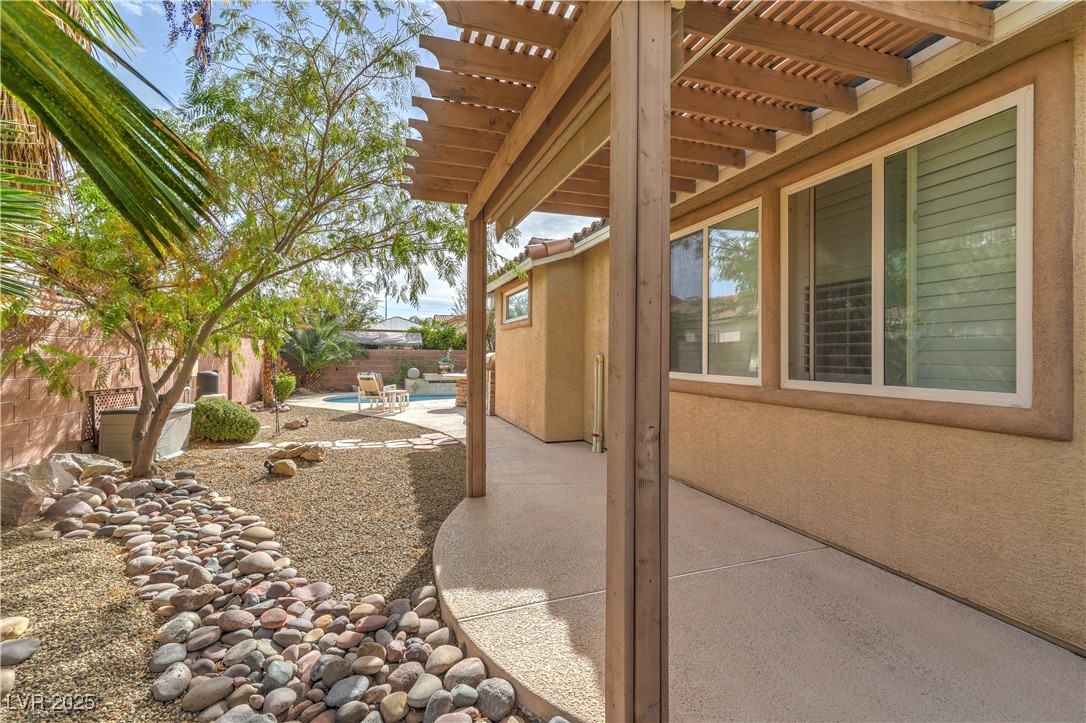 6504 Gilded Flicker Street