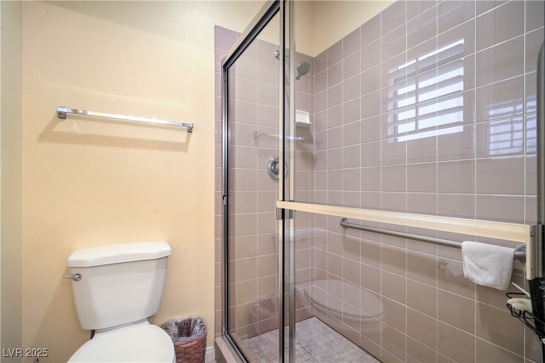 6504 Gilded Flicker Street