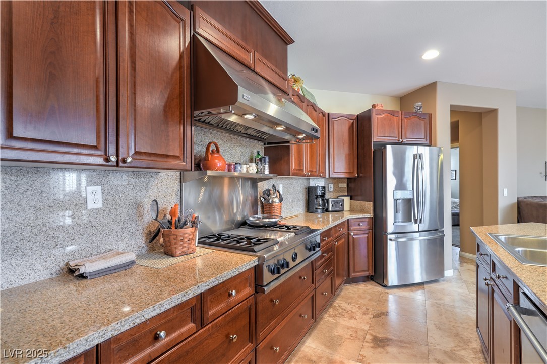 6504 Gilded Flicker Street