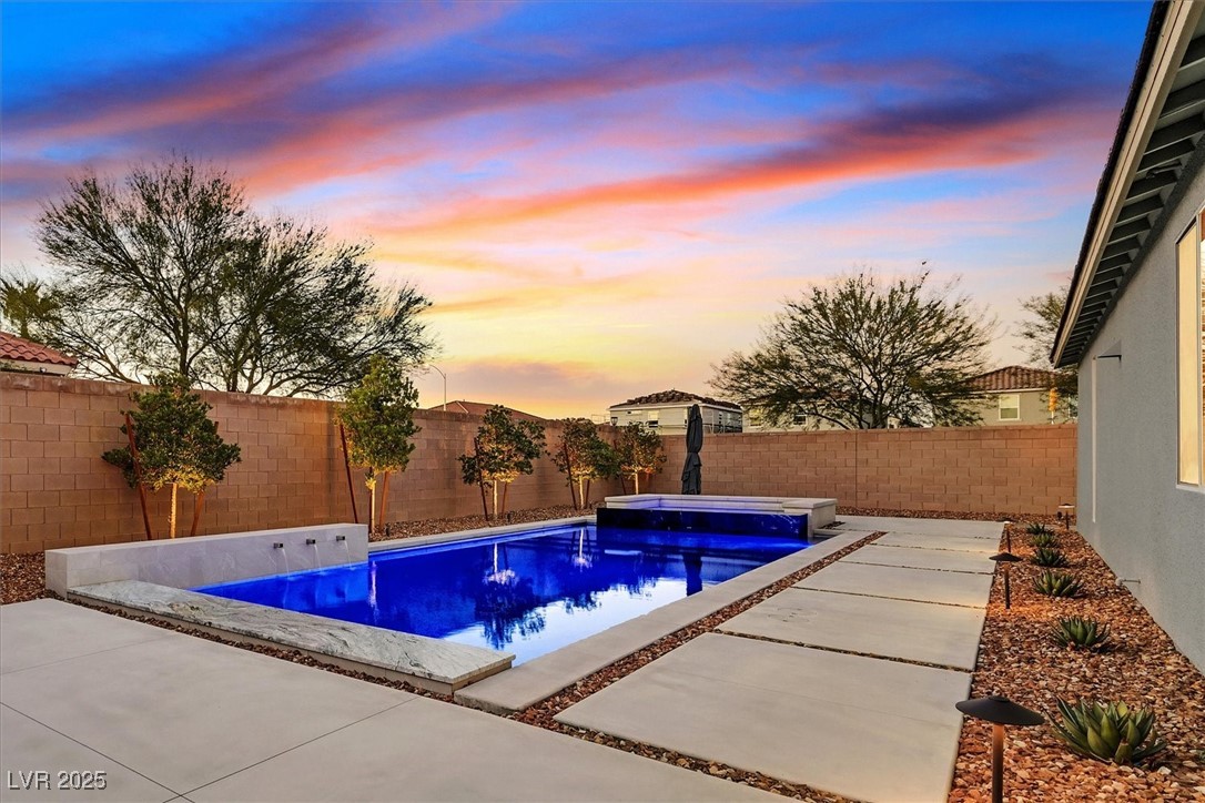 9715 Crisman Ridge Street