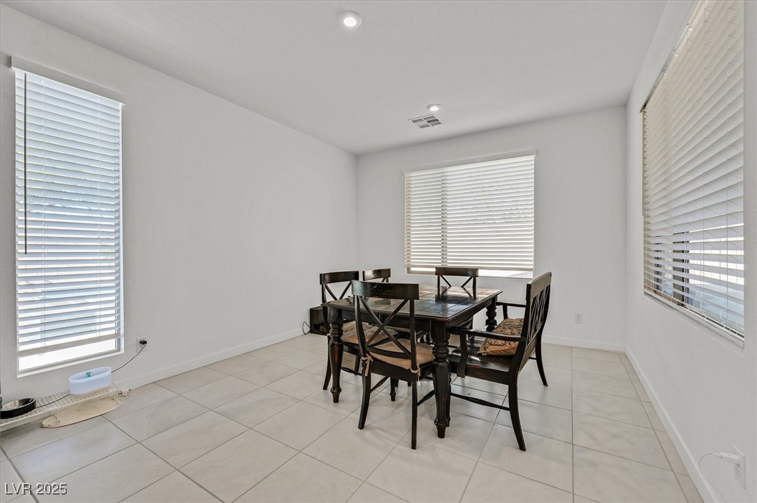 9715 Crisman Ridge Street