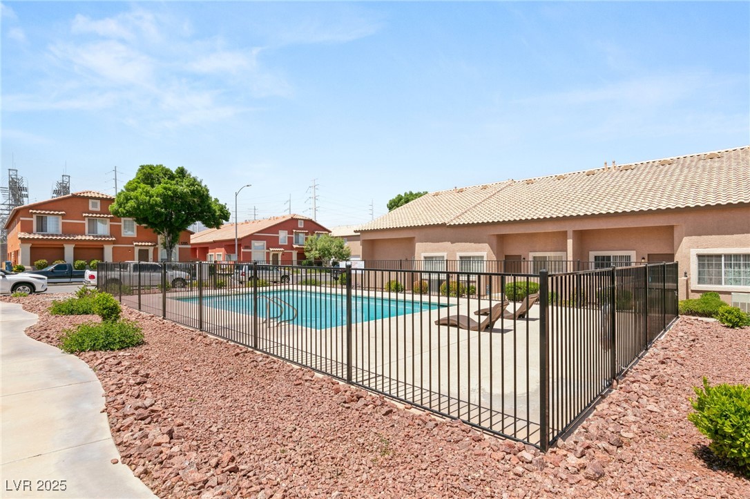 4356 Summer Leaf Street