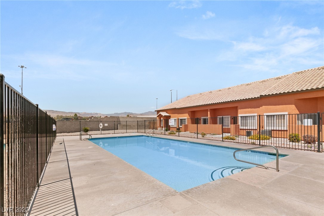 4356 Summer Leaf Street