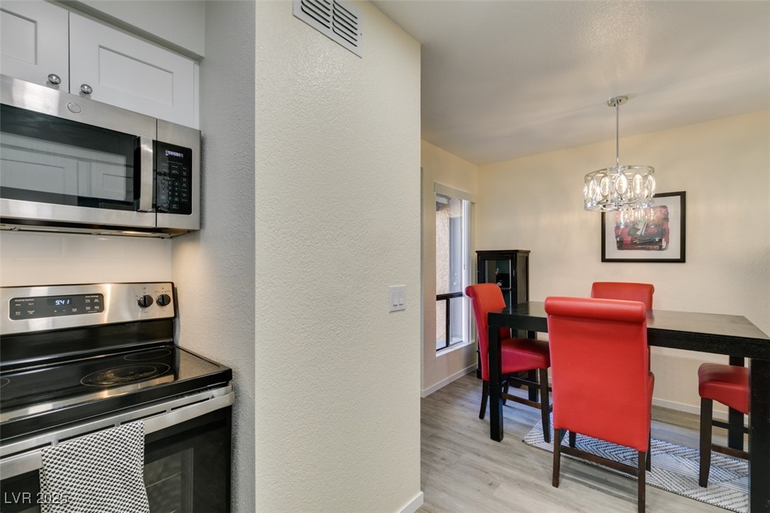 3151 Soaring Gulls Drive 2014