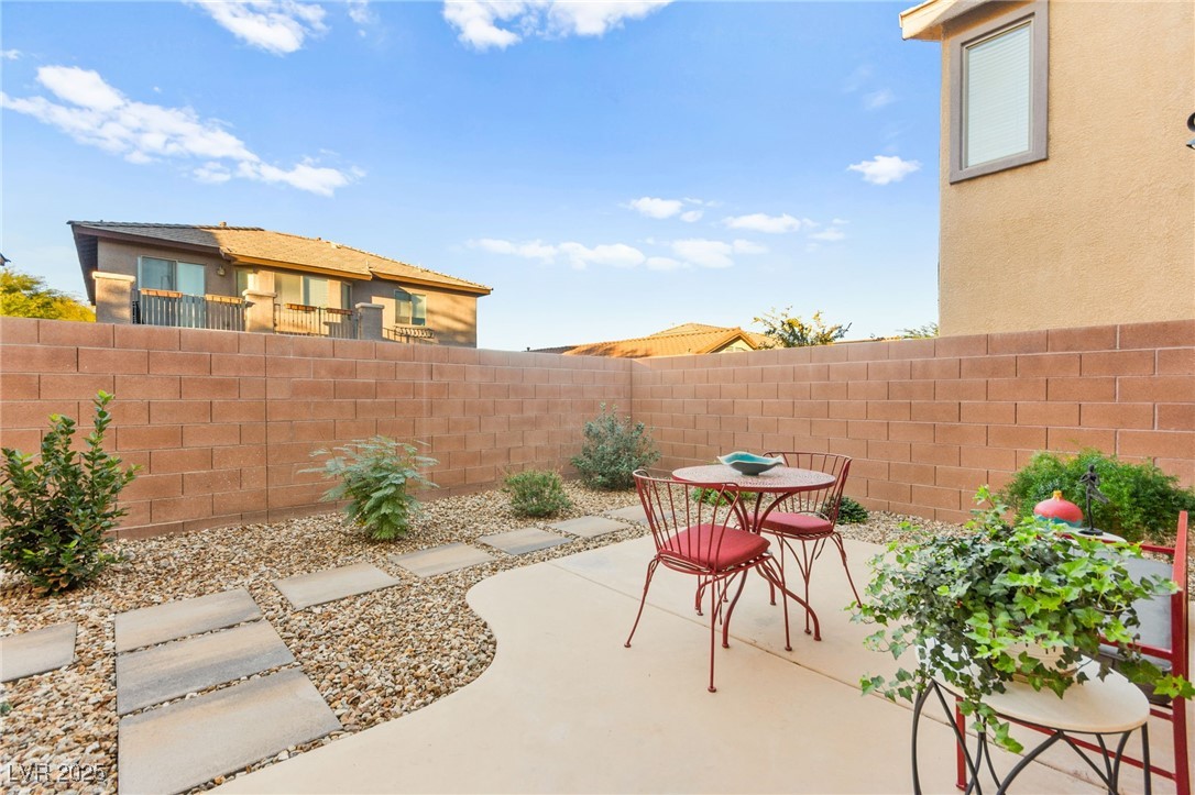 10416 Scotch Elm Avenue