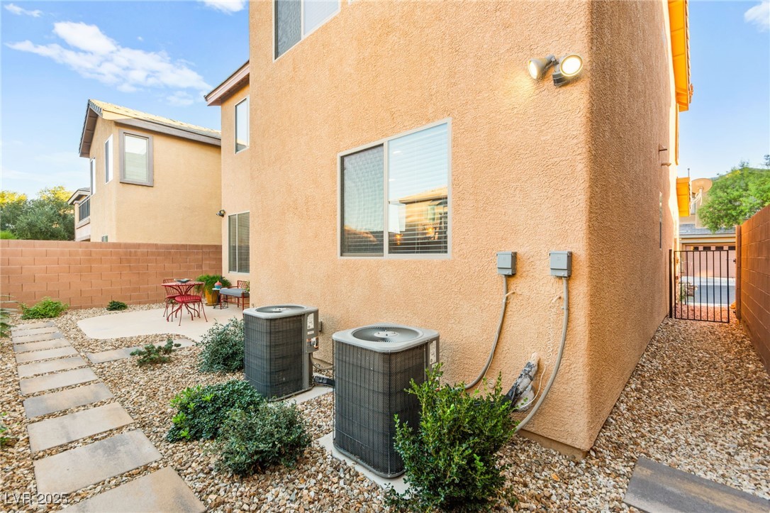 10416 Scotch Elm Avenue