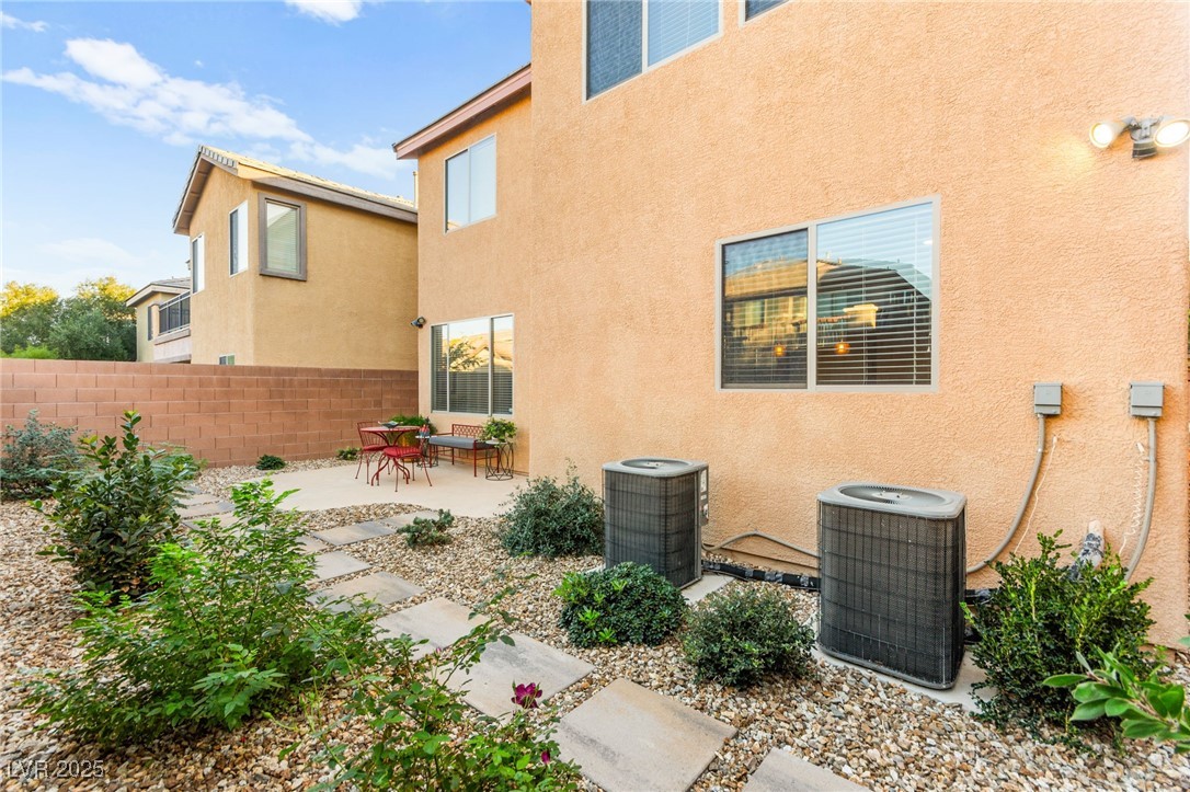 10416 Scotch Elm Avenue