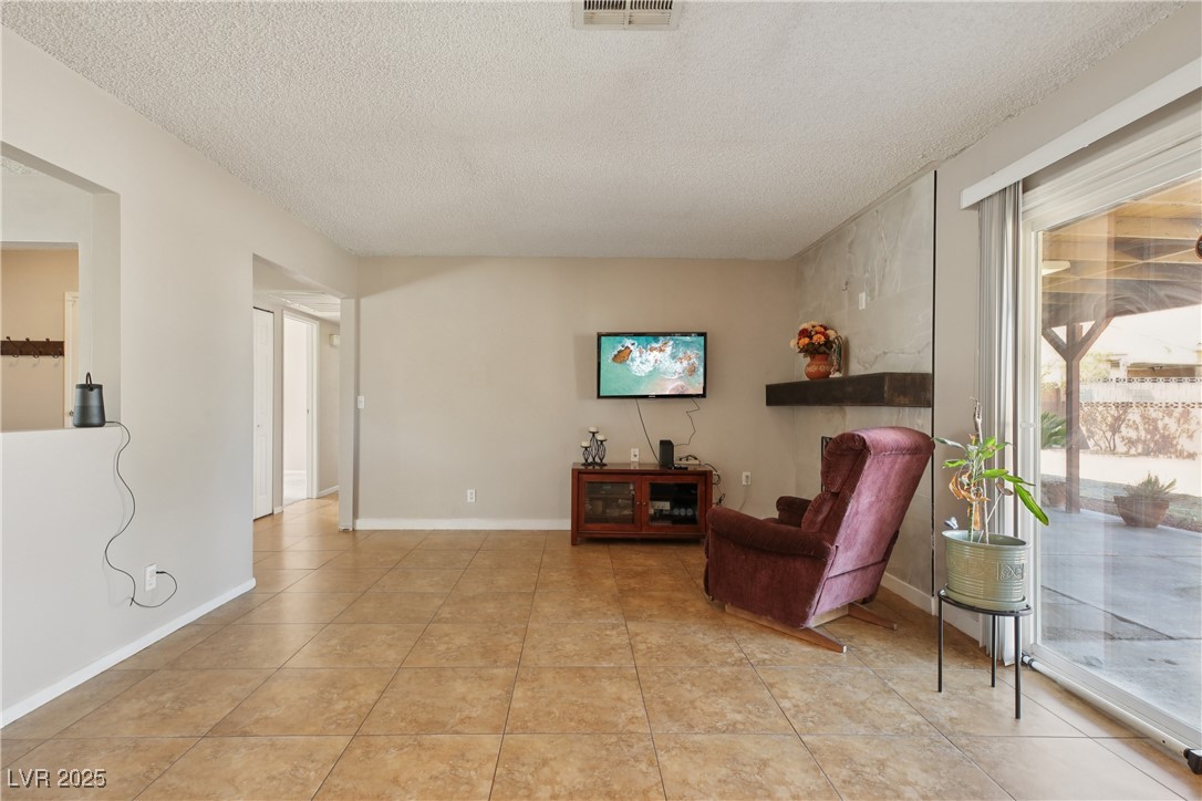 4372 East Boston Avenue