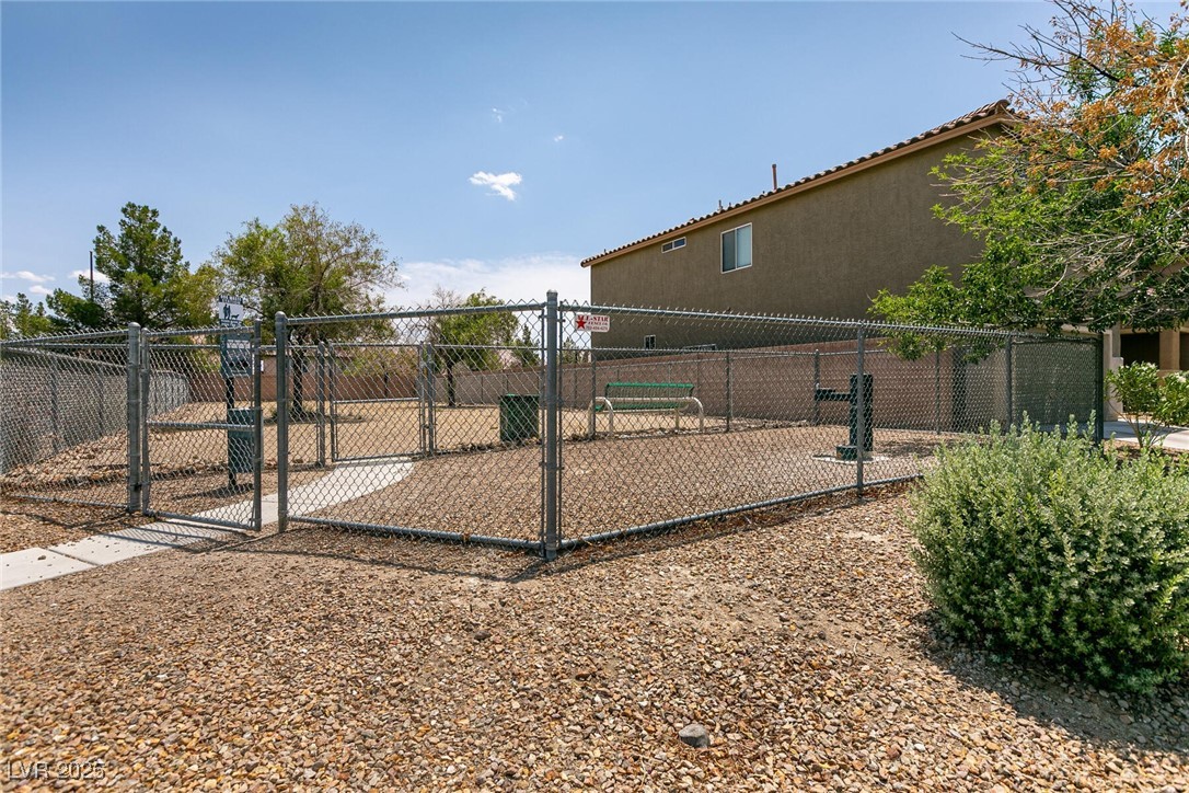 5835 Running Horse Drive