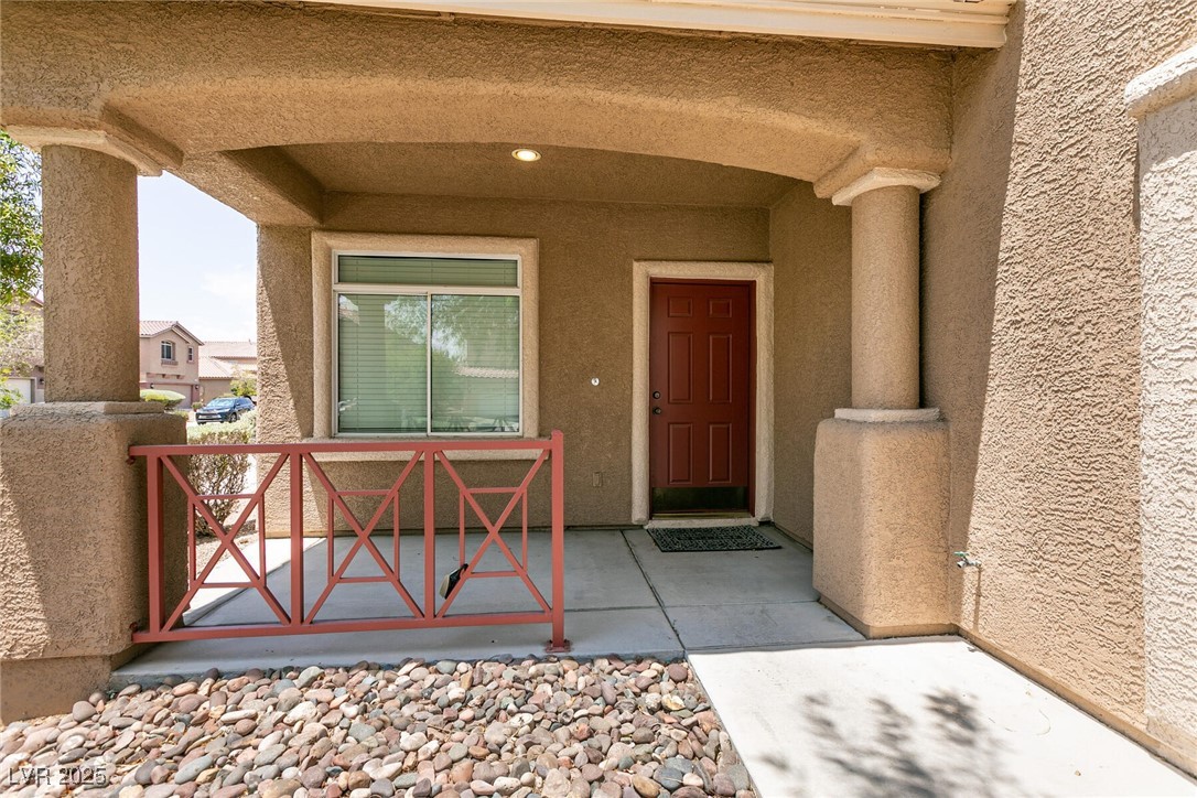 5835 Running Horse Drive