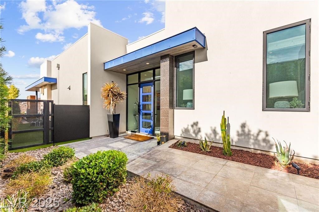 387 Solitude Peak Lane