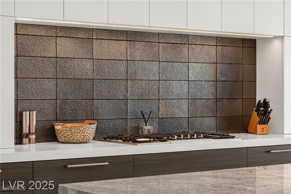 387 Solitude Peak Lane