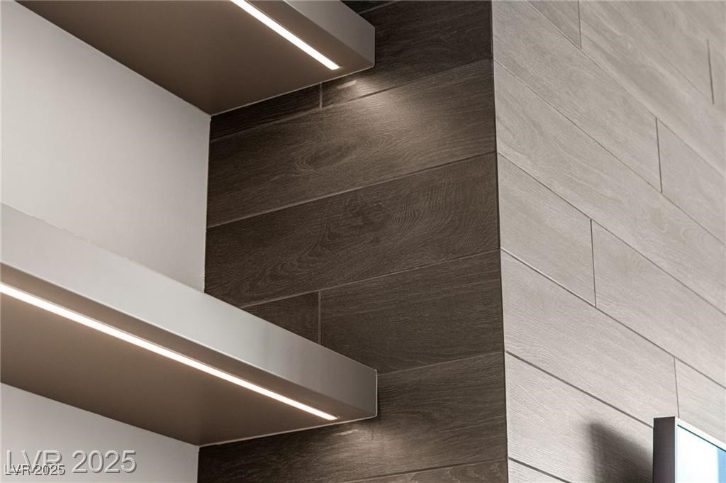 387 Solitude Peak Lane